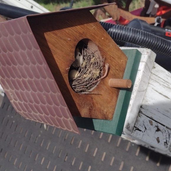 Rustic Brown Wooden Birdhouse - Picture 2 of 5